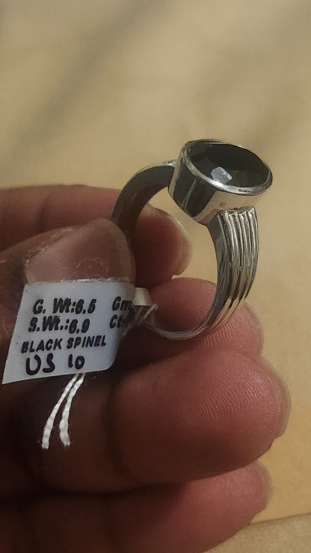 Ring black size 10