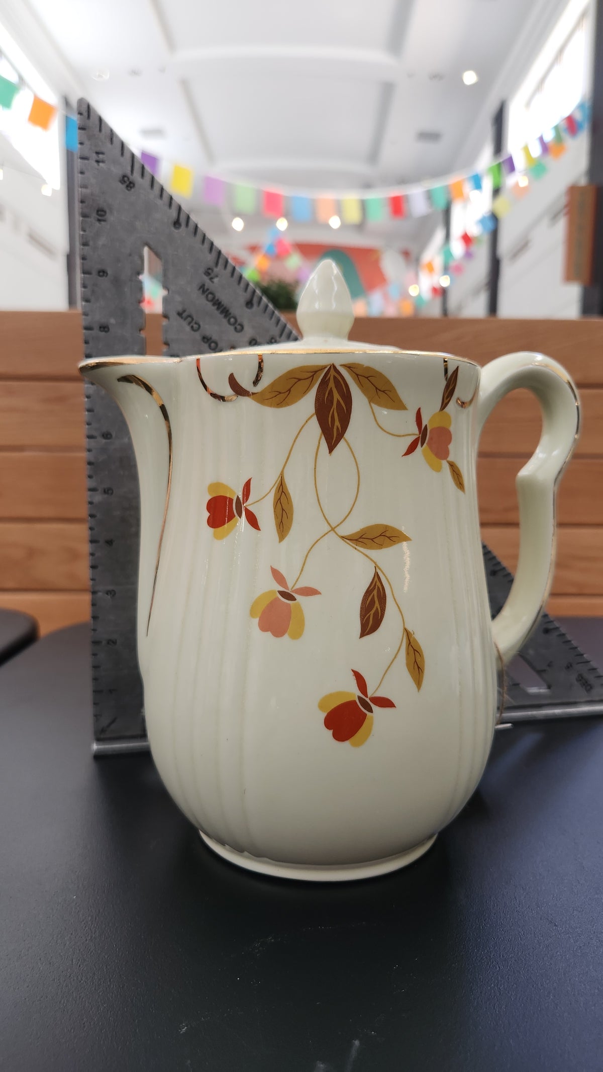 9 cup tea pot